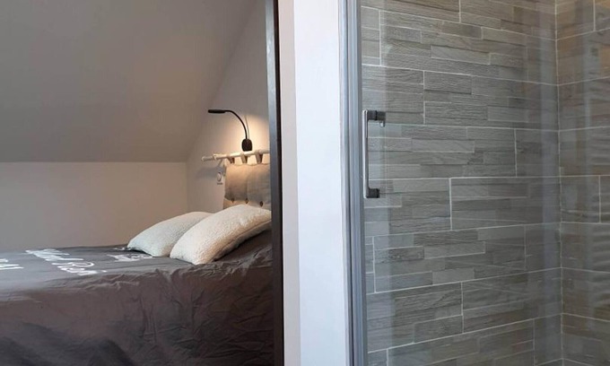 Sebourg Cottage | Gite Sebourg, 1 bedroom, 3 persons