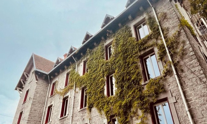 Plainfaing Apartment | Gite Vert, Four Stars Independent Apartment in an ancient Manor