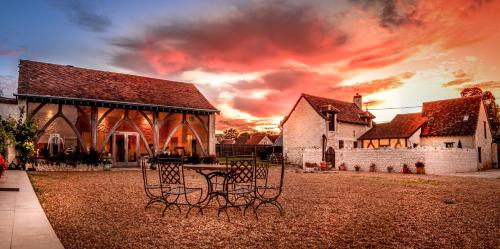 Cussay House | Gites Arches de Muschamp
