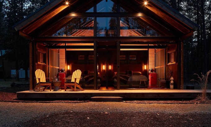 Grantsdale Cabin | Glamping Hut on The Bitterroot River