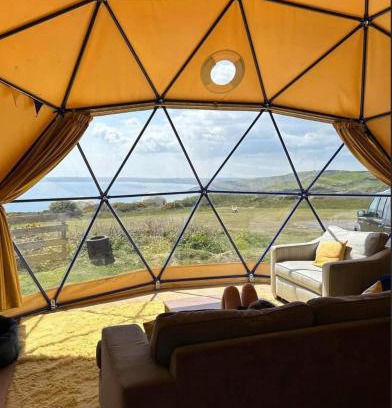 Llanybri House | Glamping Pod - Sleeps 4 - Pets - Parking
