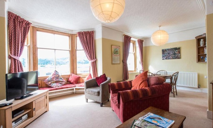 Deganwy Apartment | Glan Y Mor, 147 Station Road