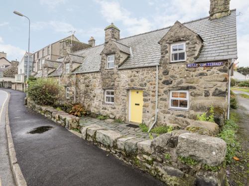 Criccieth House | Glanrafon