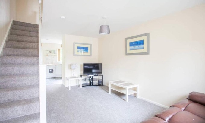 Glasgow House | Glasgow's Cosy Family Home Near SECC Hydro