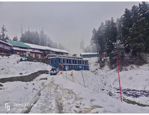 Srinagar House | Global Hotel & Restaurant, Gulmarg