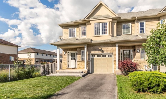Stoney Creek Villa | GLOBALSTAY Unique 3BR 2.5BA Townhome.HOT TUB, SAUNA,GYM,BBQ