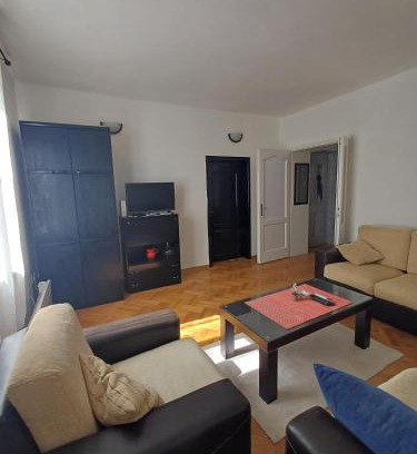 Vukov Spomenik Apartment | Glorry L