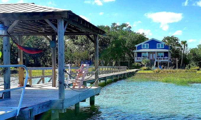 Isle of Palms House | Goat Island home on the Intracoastal Waterway w/Dock. BOAT ACCESS ONLY!