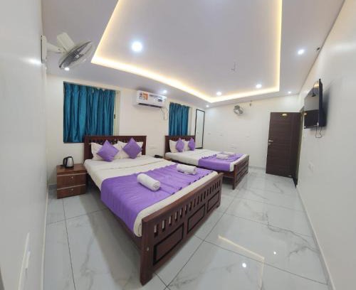Hireguthi Hotel | Golden dreams