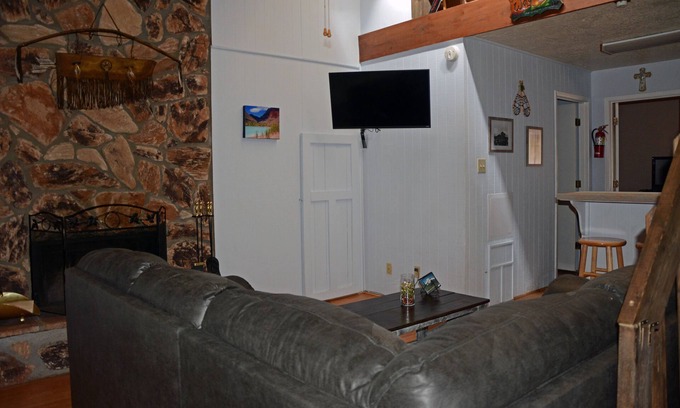 Angel Fire Condo | Golden Enchanted Getaway at Angel Fire 2 bedroom 2 bath Condo