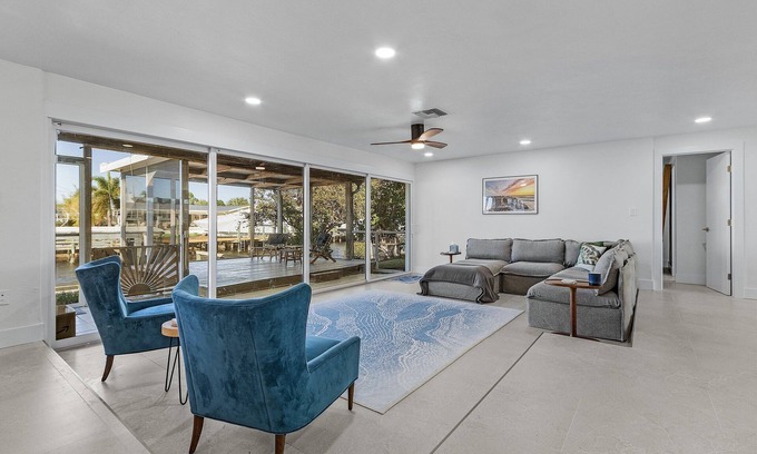 Lochmoor Waterway Estates House | Golden Hour Getaway - Renovated Waterfront Retreat Near Downtown Fort Myers