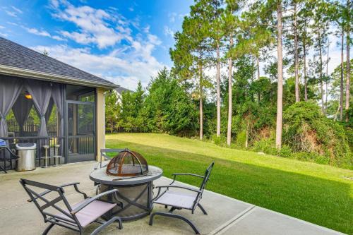 Cameron House | Golf and Hike Family Home 11 Mi to Fort Bragg!