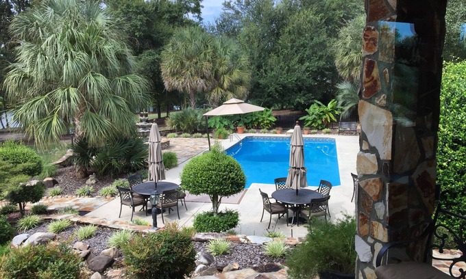 Grovetown House | Golf Tourn Week Rental - 4/3 Estate w/Heated Pool, Pool Table, Theater + extras