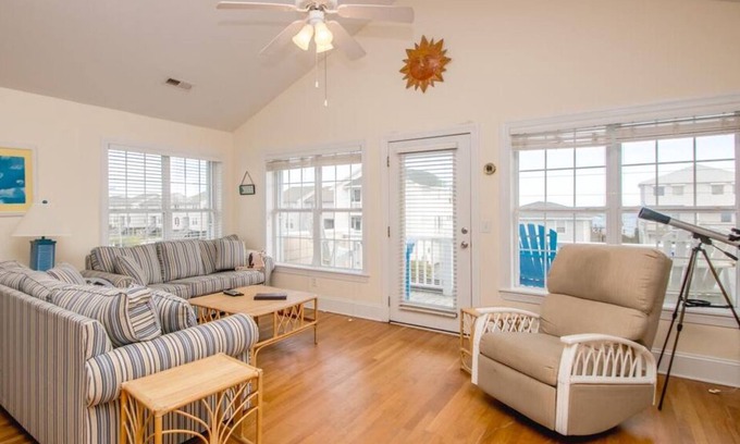 Surf City House | Gone Coastal - 2nd Row home; 4BR; Ocean Views from Sun Deck