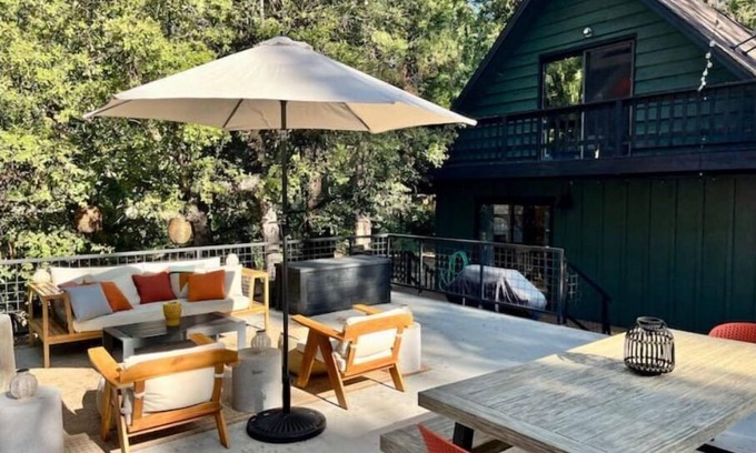 Glencoe House | Good Life Cabin- EV-Hot Tub-Lake Access-Pups OK