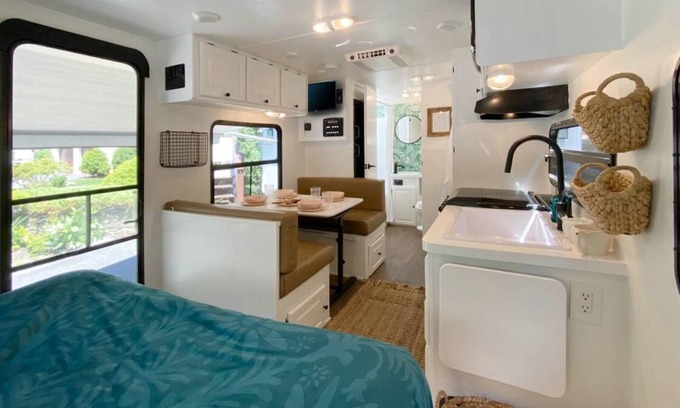 Mission Beach House | Good Vibes Hidden Oasis