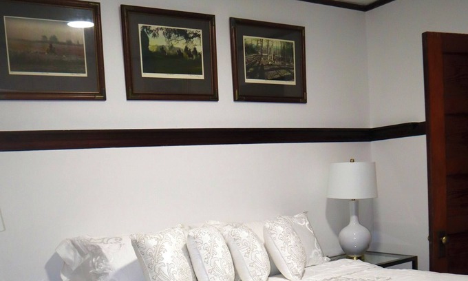 Dayton Apartment | Gorgeous 2 BR~ Ralph Lauren Manor