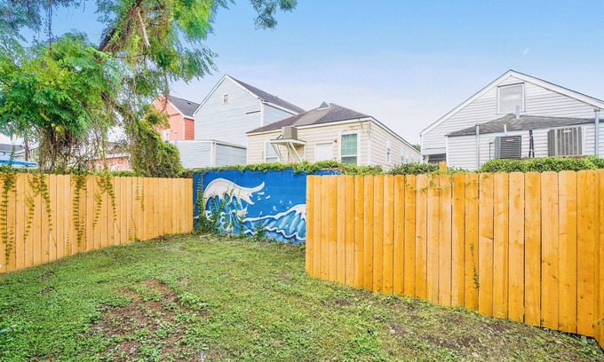 Milan House | Gorgeous 3-bedroom house in vibrant New Orleans; pet friendly