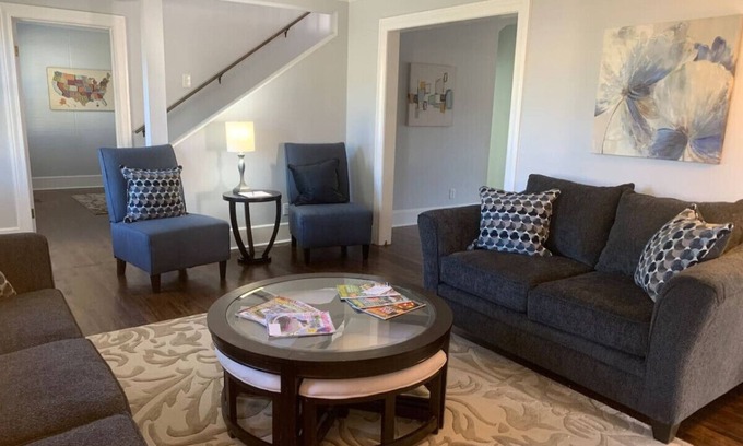 Columbus Apartment | Gorgeous 5 bedroom home