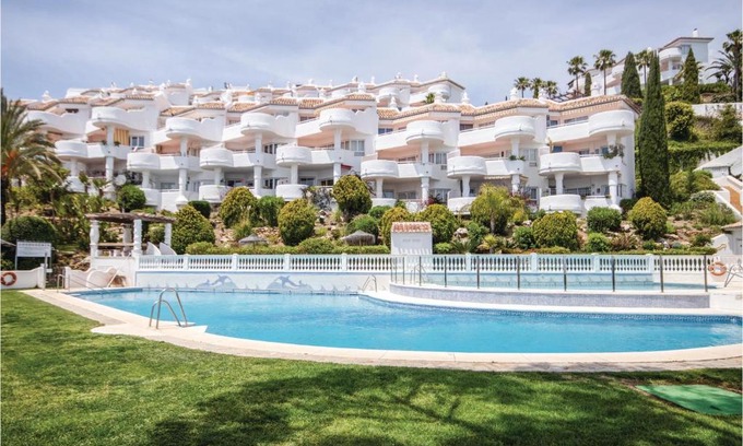 Mijas Apartment | Gorgeous Apartment In Calahonda