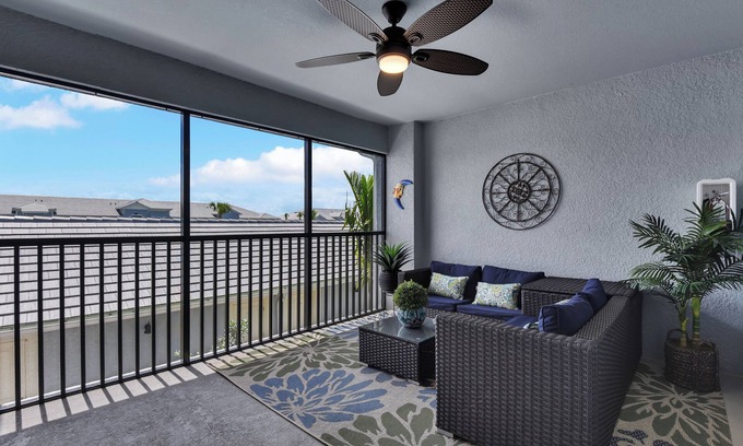 Punta Gorda Condo | Gorgeous Heritage Landing Golf & Country Club 2 bedrm +den condo with Lakeview!