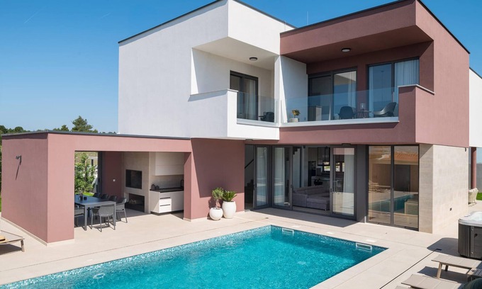 Vrsi House | Gorgeous home in Vrsi with WiFi
