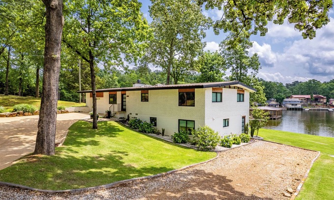 Sunset Bay House | Gorgeous Lakefront Home Game Room Dock, KayaksnFamily Friendly, Perfect location