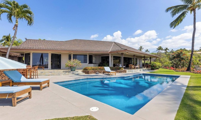 Kamuela House | Gorgeous private home with spectacular ocean views & private pool at Kohala Ranch
