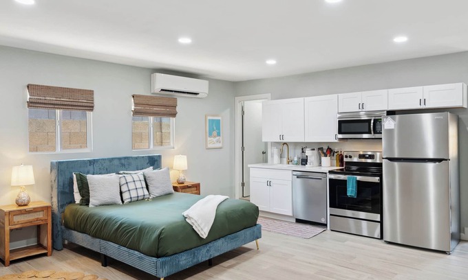 Tempe Apartment | Gorgeous Studio | Pool | Near ASU
