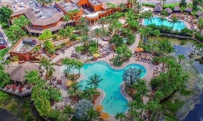 Biggar Condo | Gorgeous two bedroom 2 bath in Paseo with resort level pool!