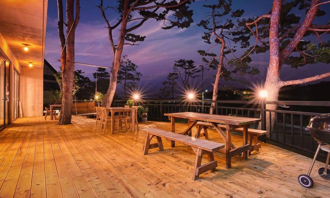 Sokcho House | Goseong Pinetree Pension