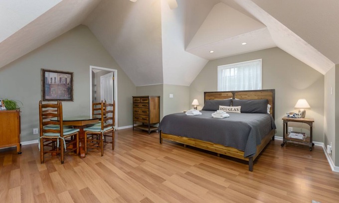 Douglas House | Goshorn Guest Suite - Studio apartment - walking distance to downtown Douglas!