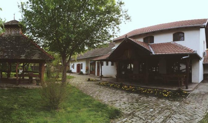 Vojvodina Hotel | Gostinska Kuća Kátai Vendégház