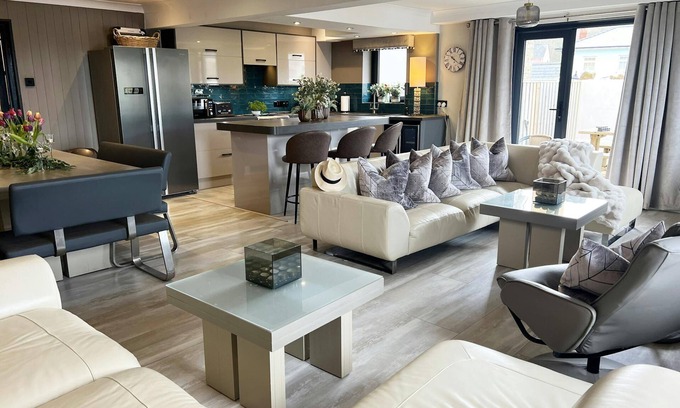 Little Haven Cottage | Graftons, Little Haven