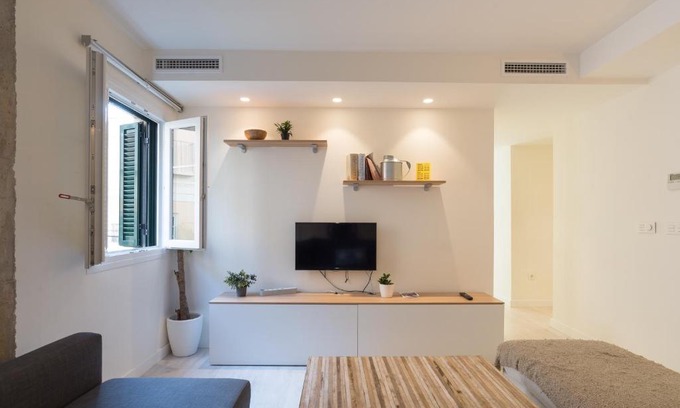 La Goleta Apartment | Gran apartamento en el centro histórico con parking gratuito 4 habitaciones por KEYWISE