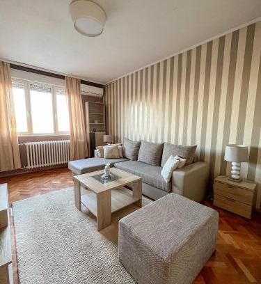 Vracar Apartment | Grand Apartment