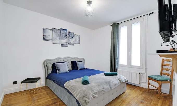 Aubervilliers Apartment | Grand Appartement aux Portes de Paris