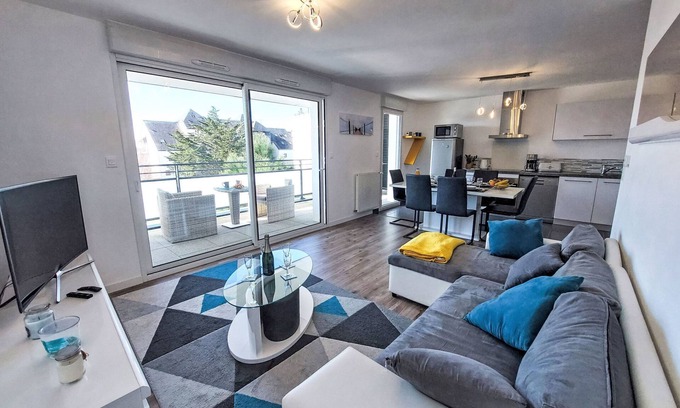 Arzon Apartment | Grand Balcon, Piscine et proche du Port by Interhome