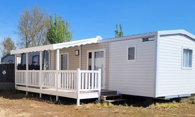 Saint-Jean-de-Monts House | Grand Confort 2 bedrooms/1 bathroom (covered terrace) sleeps 5