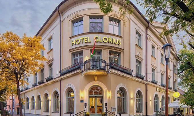 Mako Hotel | Grand Hotel Glorius