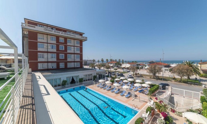 Lido di Camaiore Hotel | Grand Hotel & Riviera