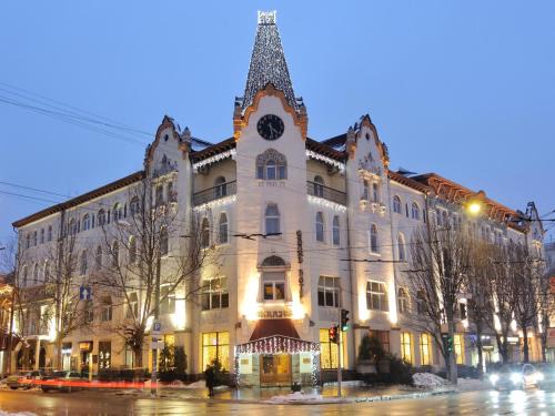 Dnipro Hotel | Grand Hotel Ukraine