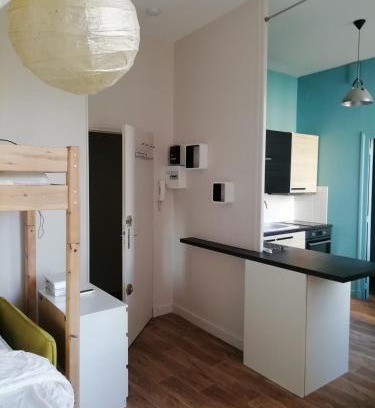 Vieux Vichy Apartment | Grand studio centre historique