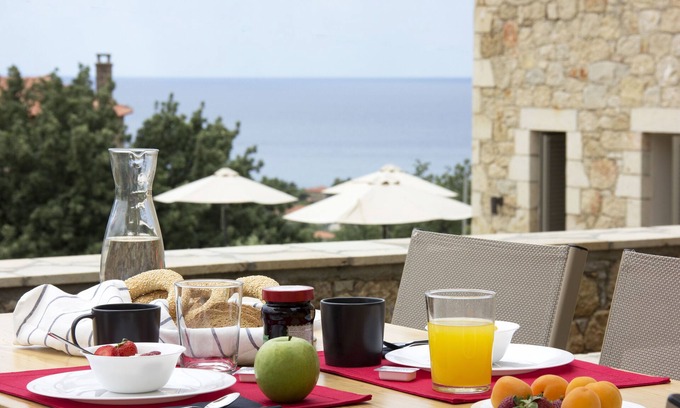 Lefktron Villa | Grand Villa with Private Pool