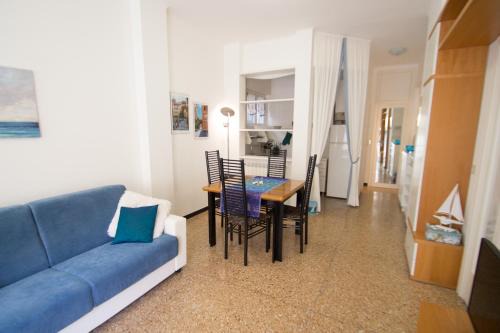 Varazze Apartment | Grande BILOCALE con POSTO AUTO PRIVATO e GIARDINO