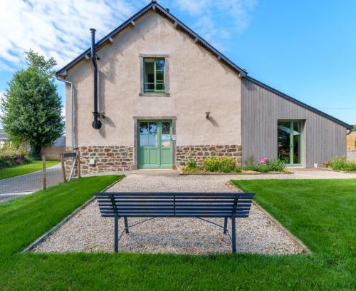 Geveze House | Grange moderne près de Rennes avec jolie vue !