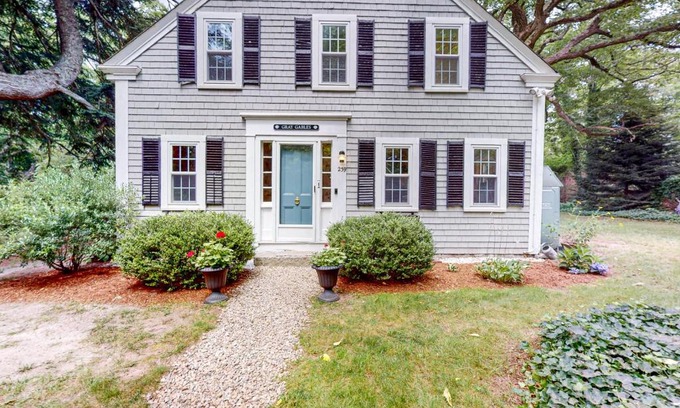 East Orleans House | Gray Gables