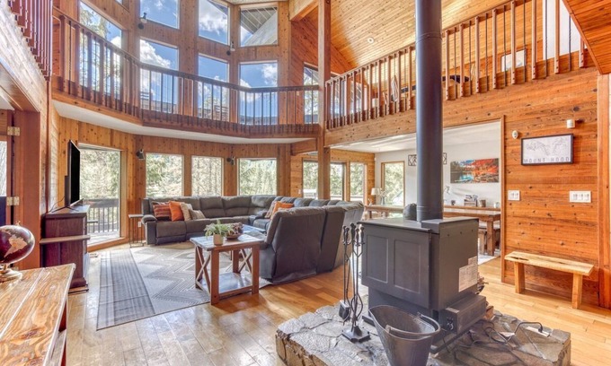 Government Camp Ski Chalet | Great Blue Lodge Private Hot tub & Dry sauna