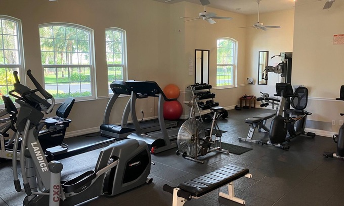 Biggar Condo | Great community Just minutes from Shopping, Restaurants, Entertainment & Beaches