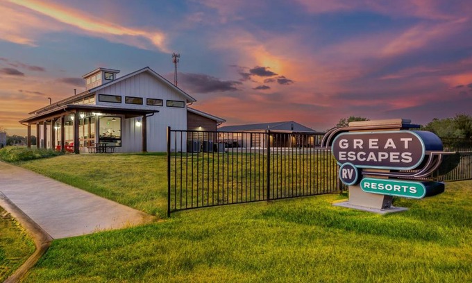Bryan Other | Great Escapes RV Resort Bryan College Station